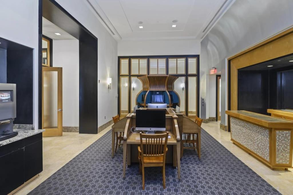 Condo With Gym And Pool In Pentagon City 8Min To Dca Арлингтон Экстерьер фото